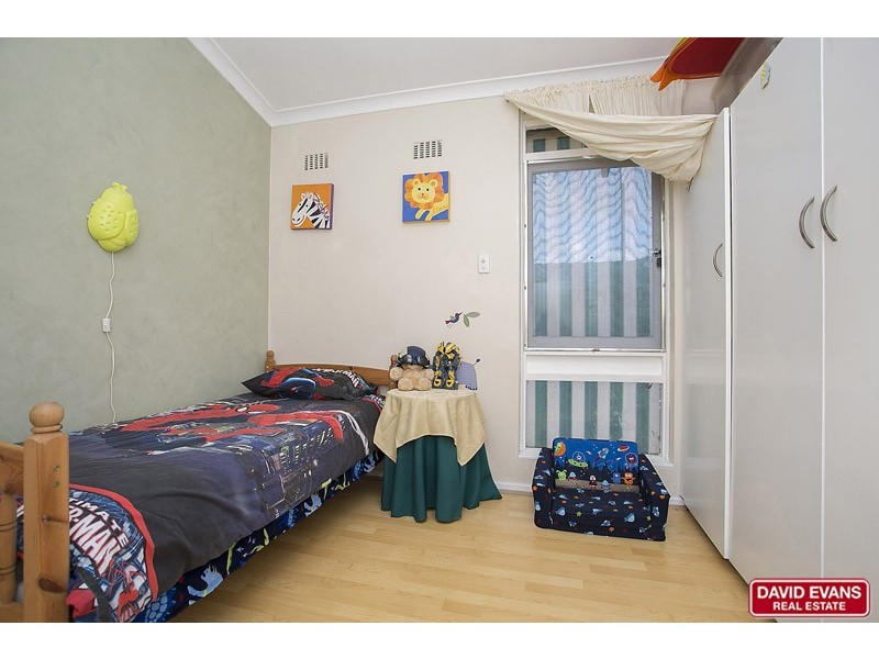 8 Taywood Drive, Wanneroo WA 6065