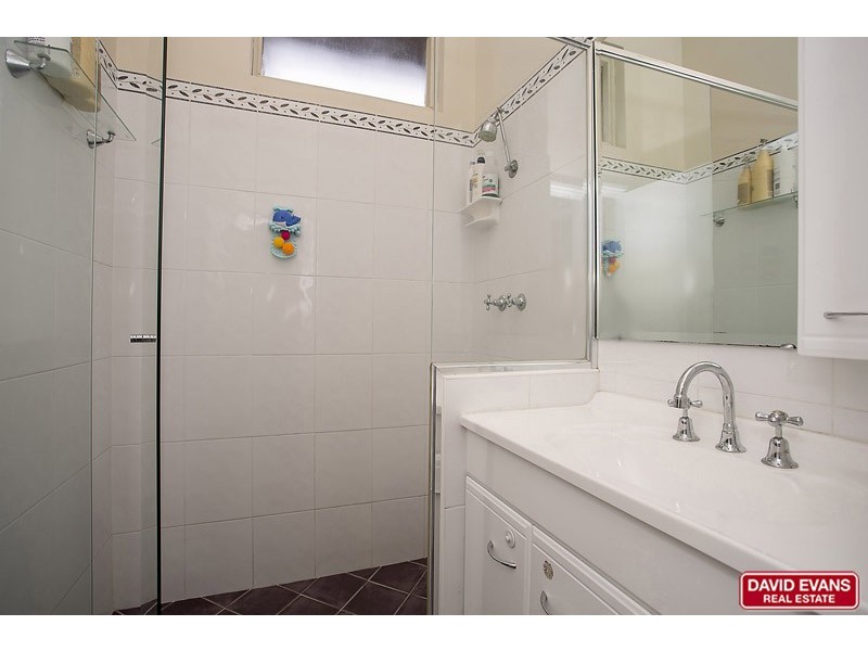 8 Taywood Drive, Wanneroo WA 6065