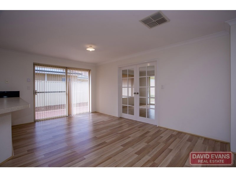 9 Keanefield Drive, Carramar WA 6031