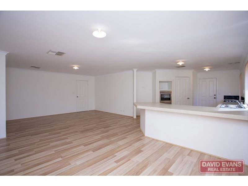 9 Keanefield Drive, Carramar WA 6031