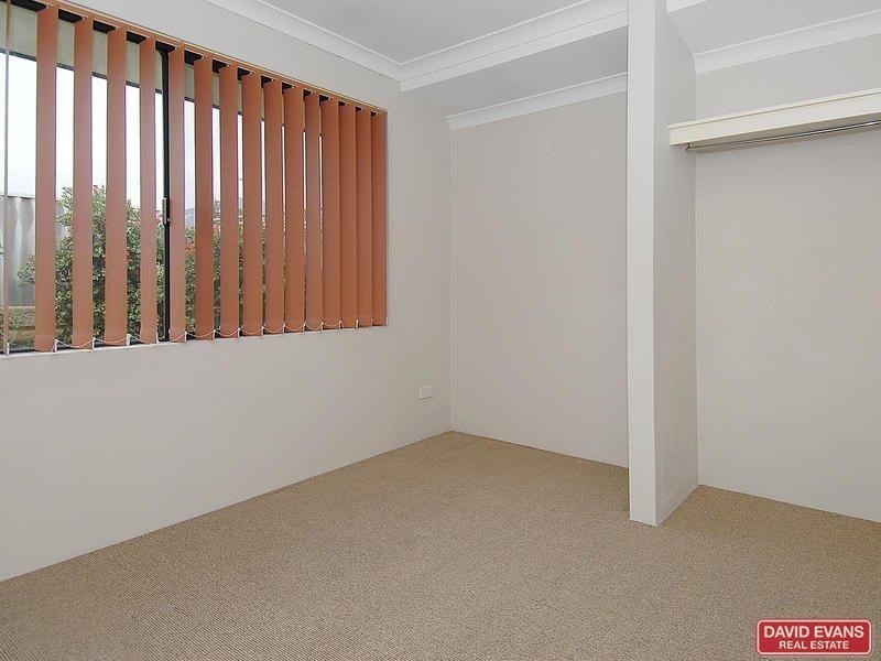 17 Bonnievale Terrace, Wanneroo WA 6065