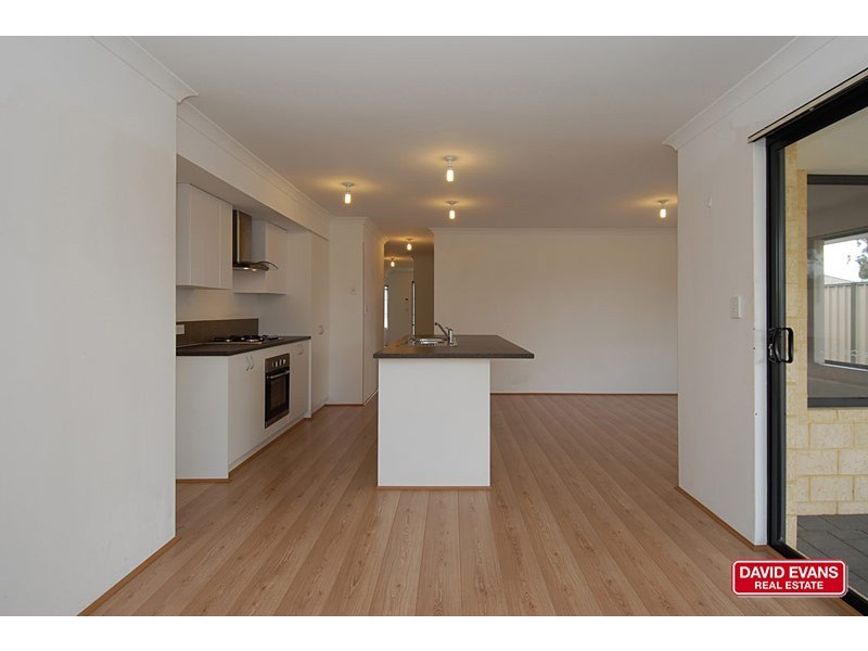 39 Vancouver Parade, Wanneroo WA 6065