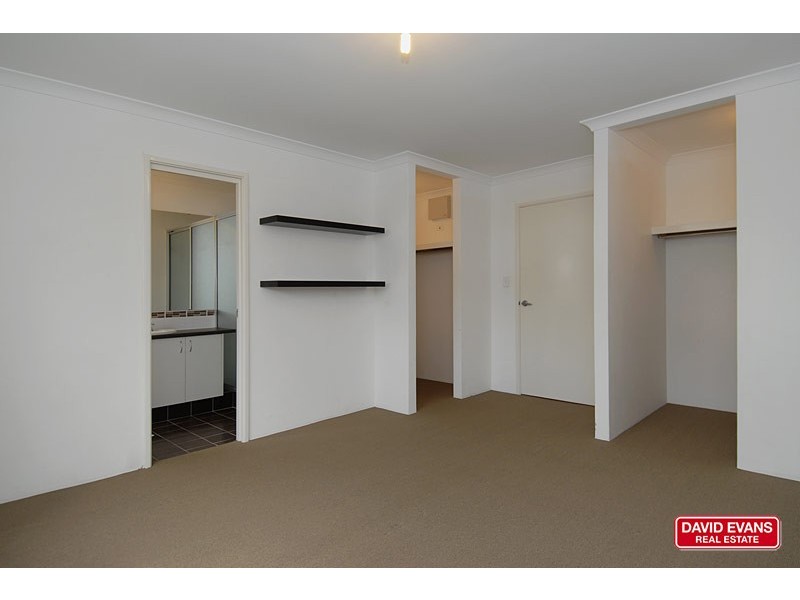 39 Vancouver Parade, Wanneroo WA 6065