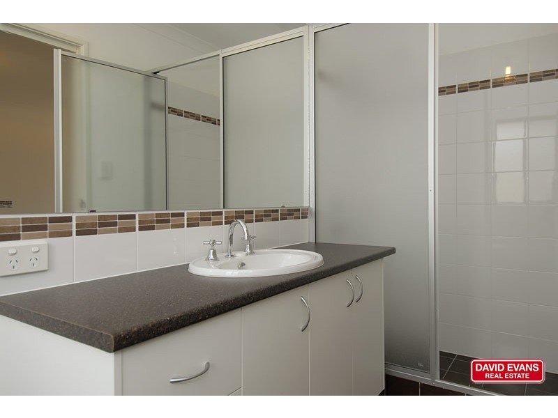 39 Vancouver Parade, Wanneroo WA 6065