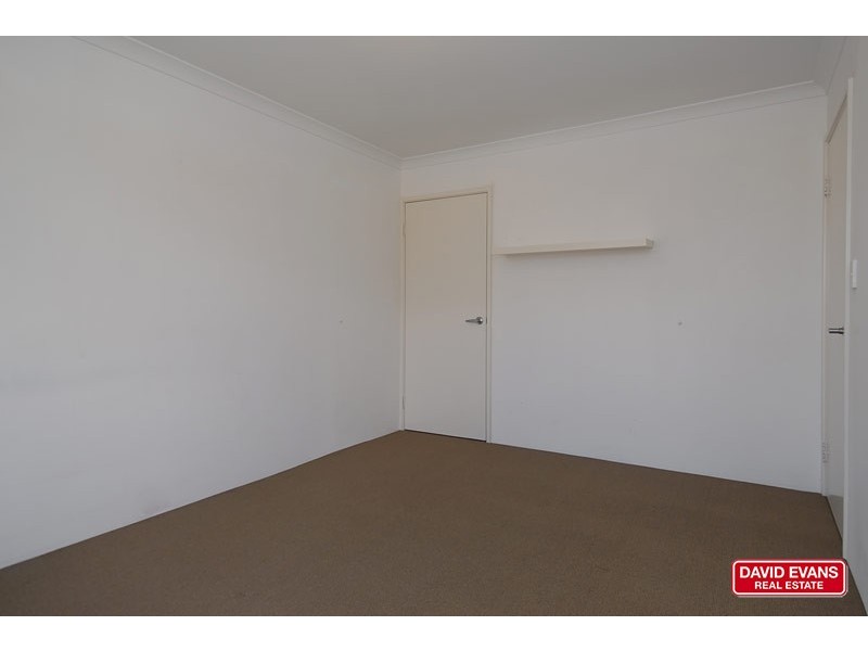 39 Vancouver Parade, Wanneroo WA 6065