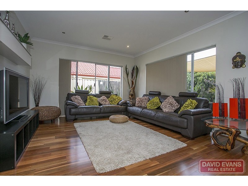 9 Gemini Way, Madeley WA 6065