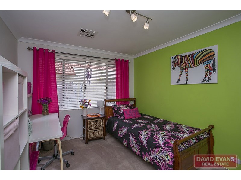 9 Gemini Way, Madeley WA 6065