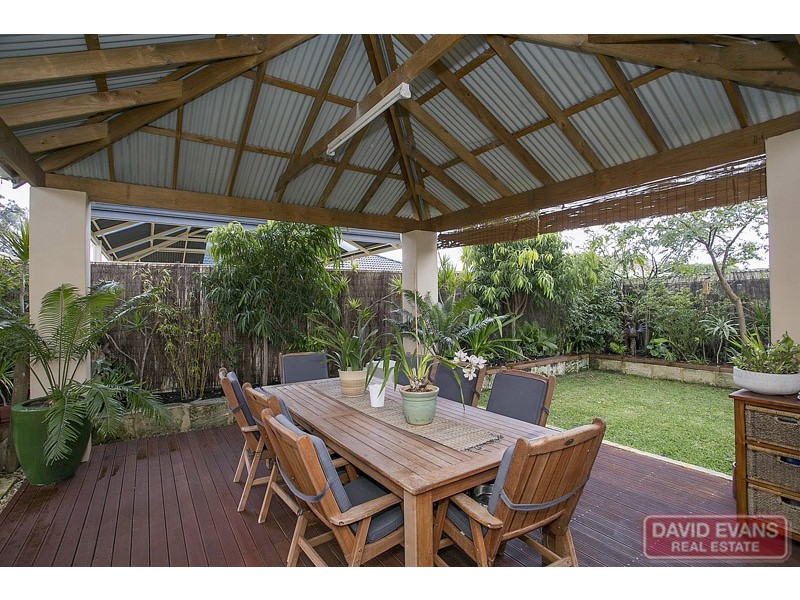 9 Gemini Way, Madeley WA 6065