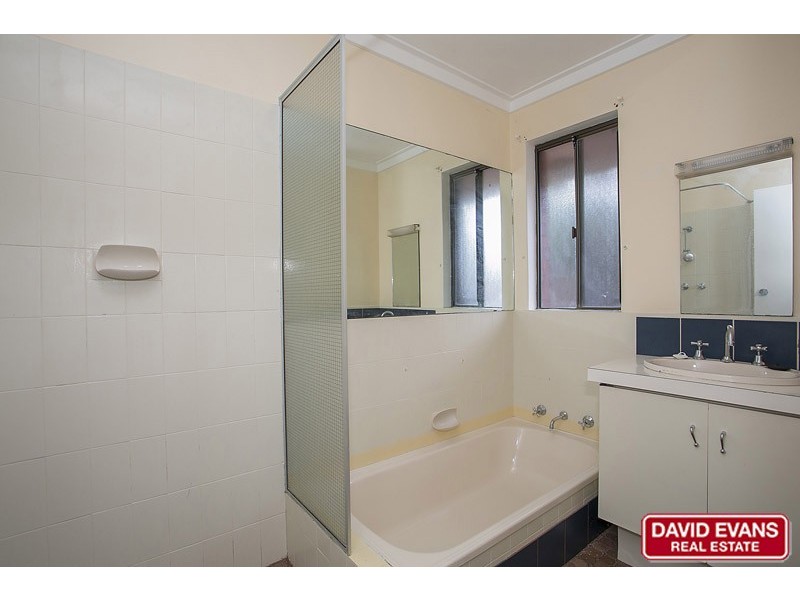 17 Mundi Place, Wanneroo WA 6065