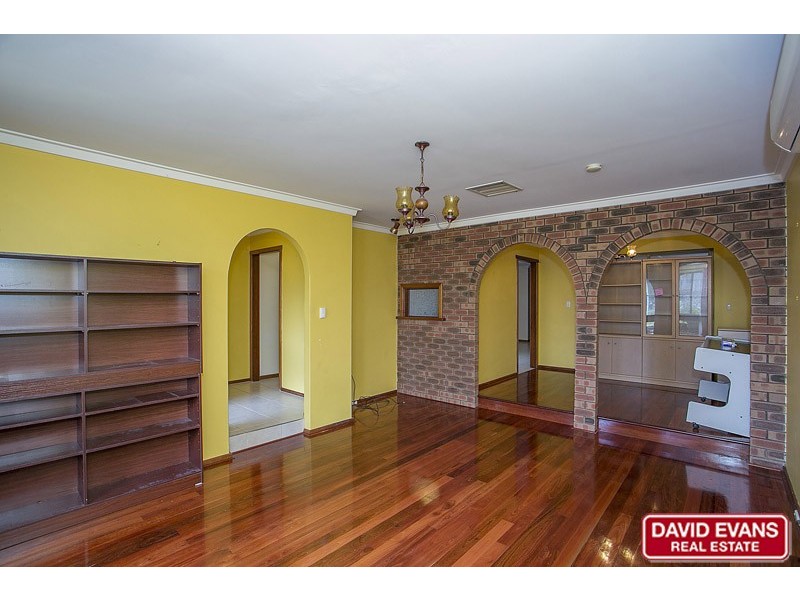 17 Mundi Place, Wanneroo WA 6065