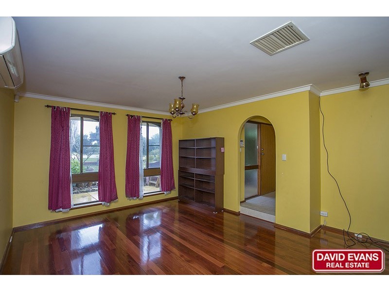 17 Mundi Place, Wanneroo WA 6065