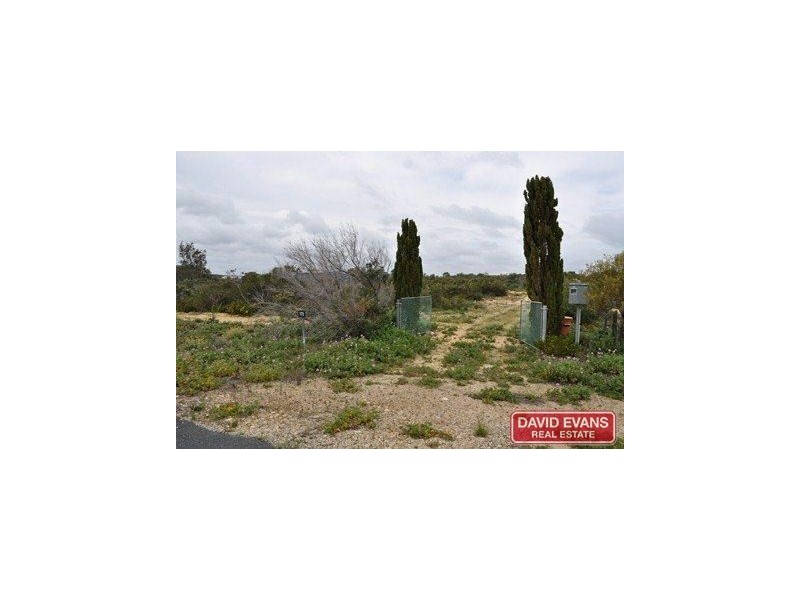 172 Seaview Drive, Karakin WA 6044