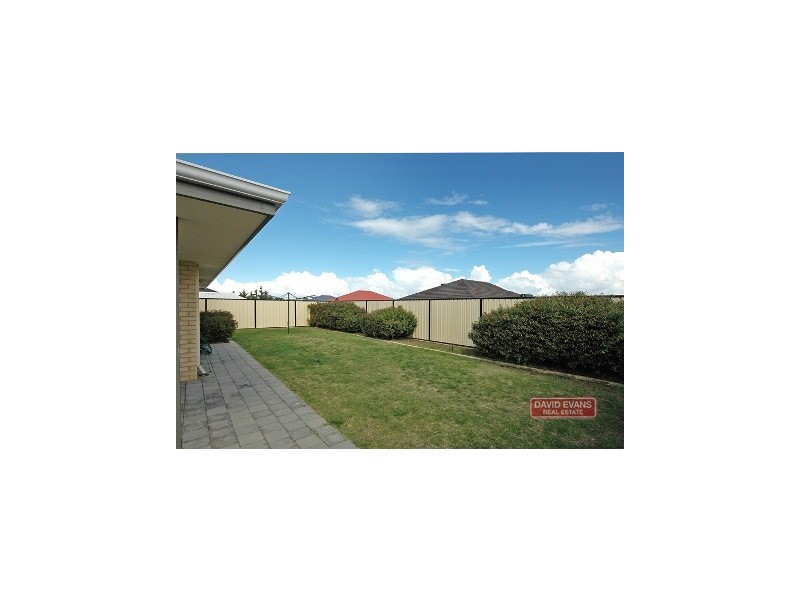 23 Liberty Drive, Clarkson WA 6030