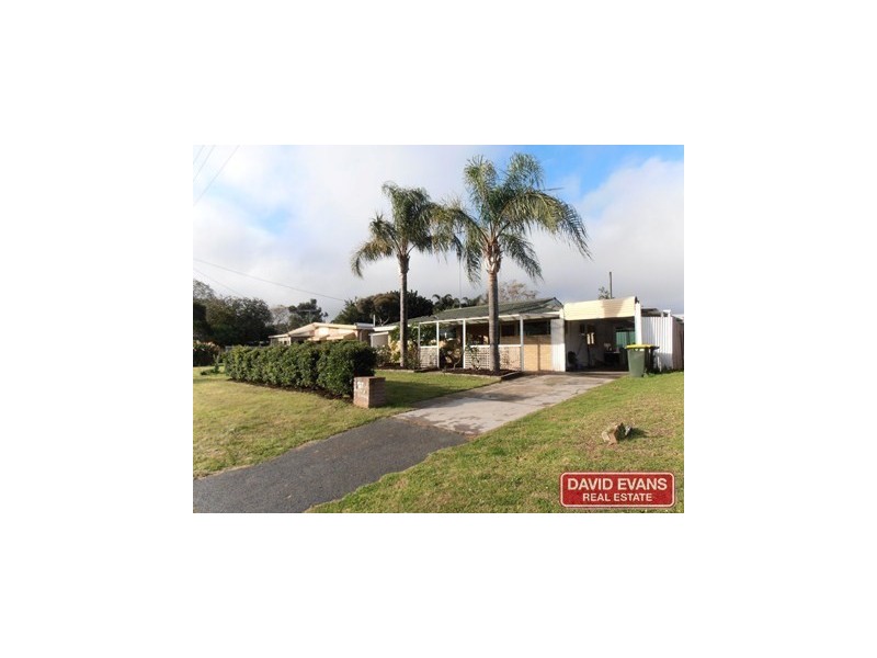 42 Thompson Drive, Wanneroo WA 6065