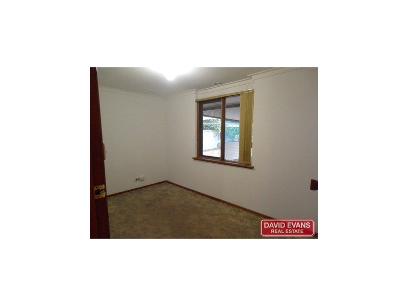 42 Thompson Drive, Wanneroo WA 6065