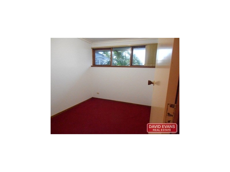 42 Thompson Drive, Wanneroo WA 6065