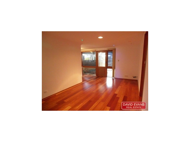 42 Thompson Drive, Wanneroo WA 6065