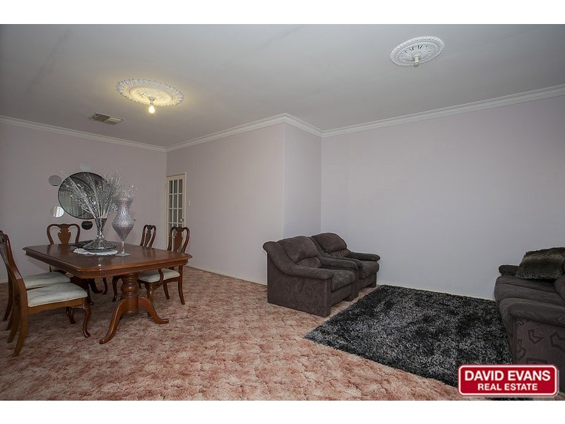 107 Highclere Blvd, Marangaroo WA 6064