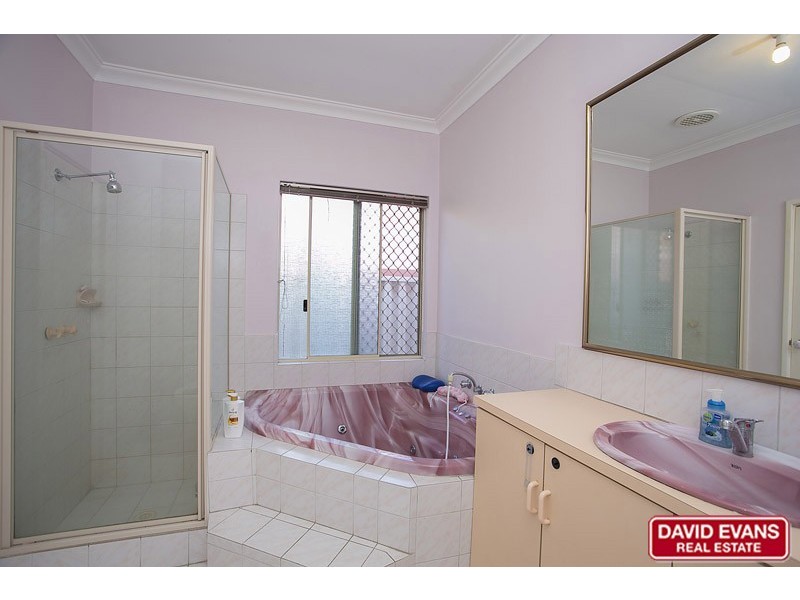 107 Highclere Blvd, Marangaroo WA 6064