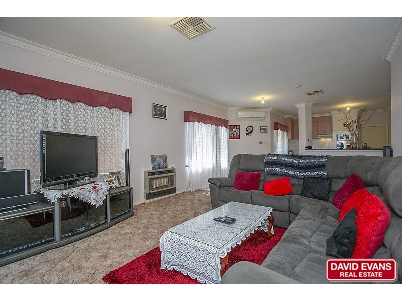 107 Highclere Blvd, Marangaroo WA 6064