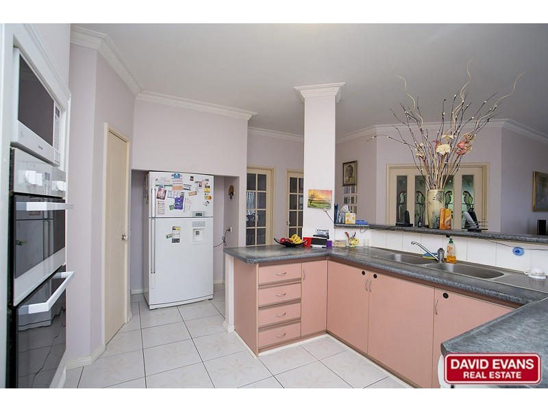 107 Highclere Blvd, Marangaroo WA 6064