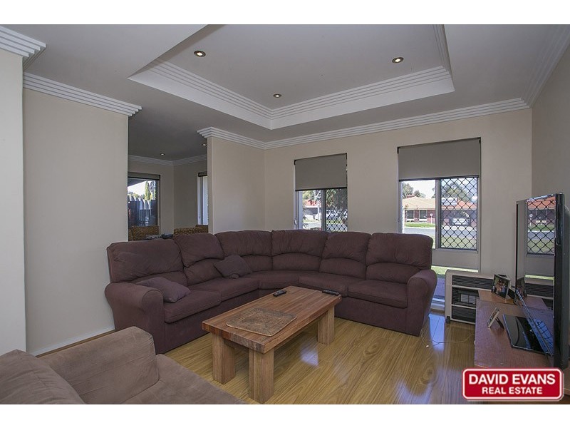 33 Warruga Way, Wanneroo WA 6065