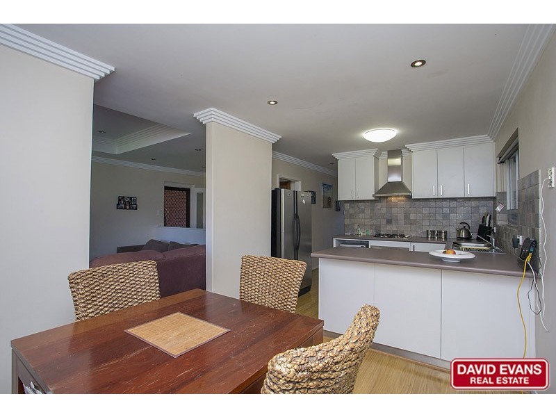 33 Warruga Way, Wanneroo WA 6065