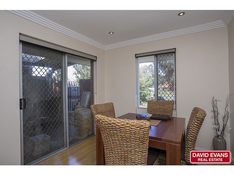 33 Warruga Way, Wanneroo WA 6065