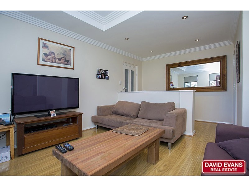33 Warruga Way, Wanneroo WA 6065