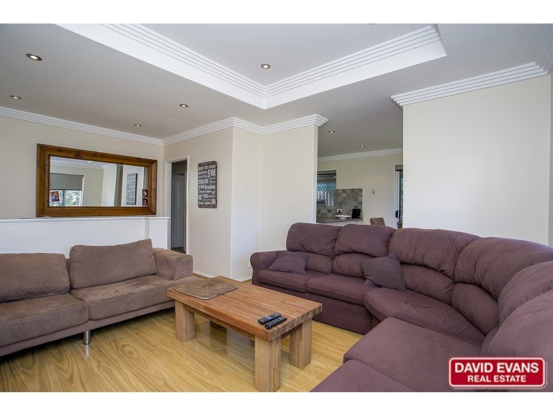 33 Warruga Way, Wanneroo WA 6065