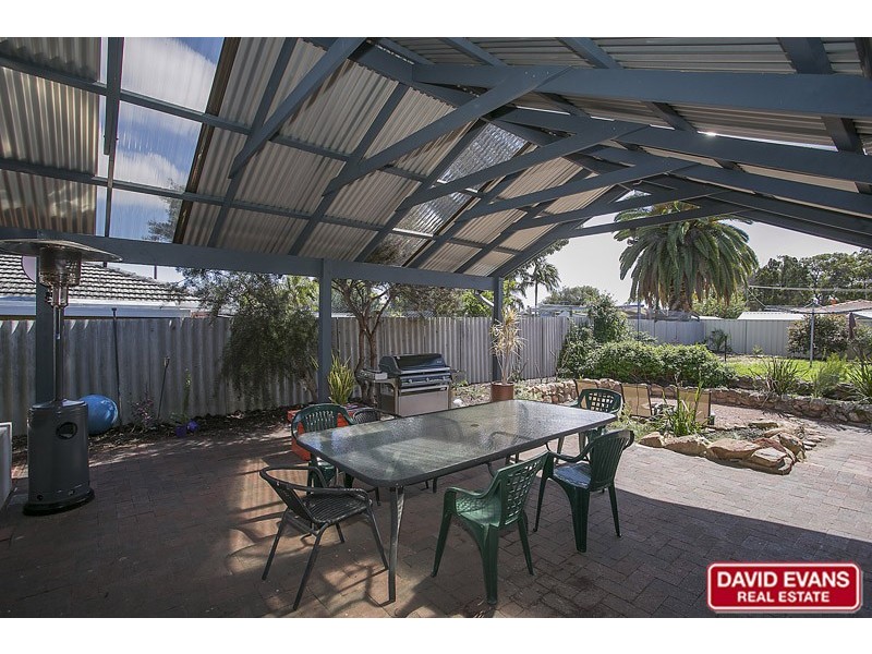 33 Warruga Way, Wanneroo WA 6065