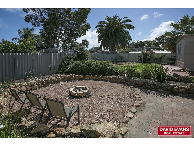 33 Warruga Way, Wanneroo WA 6065