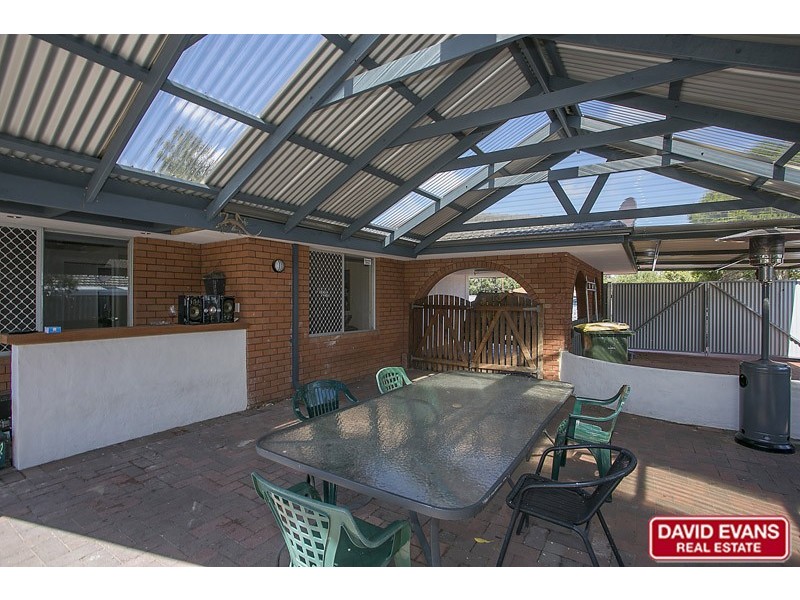 33 Warruga Way, Wanneroo WA 6065