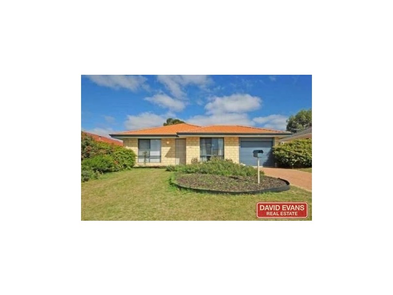 35 Frond Circuit, Banksia Grove WA 6031