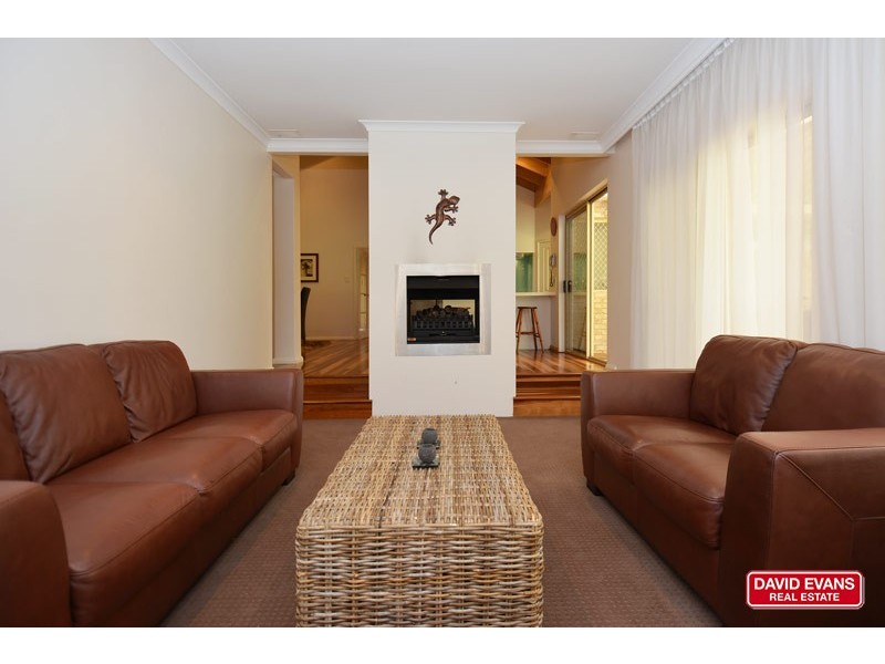 53 Garden Park Drive, Wanneroo WA 6065