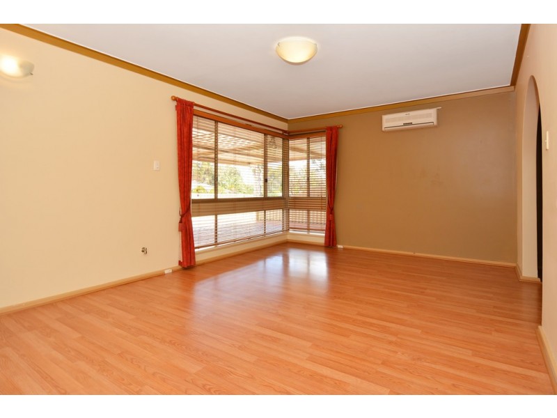 19 Quarkum Street, Wanneroo WA 6065