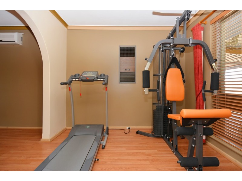 19 Quarkum Street, Wanneroo WA 6065