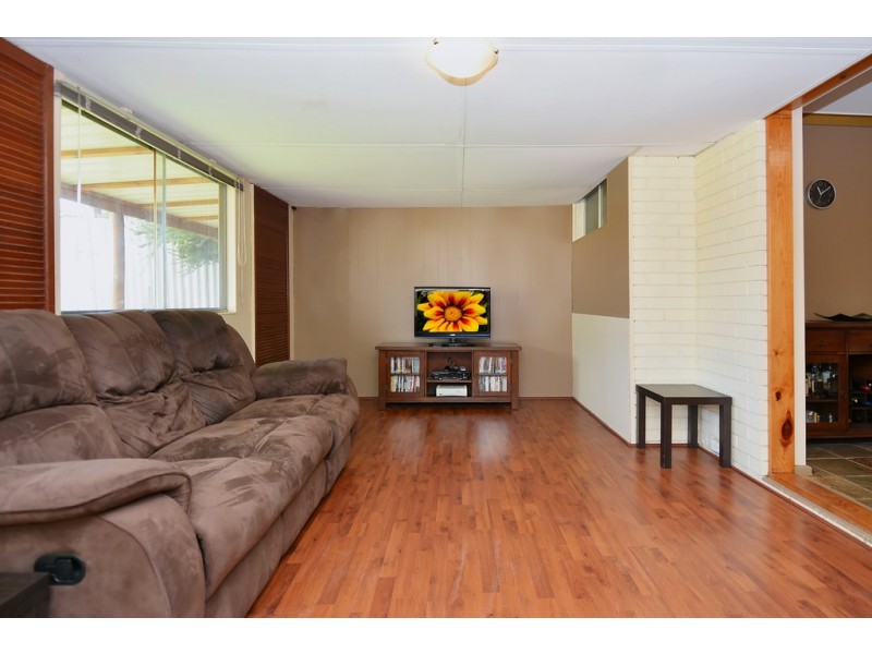 19 Quarkum Street, Wanneroo WA 6065