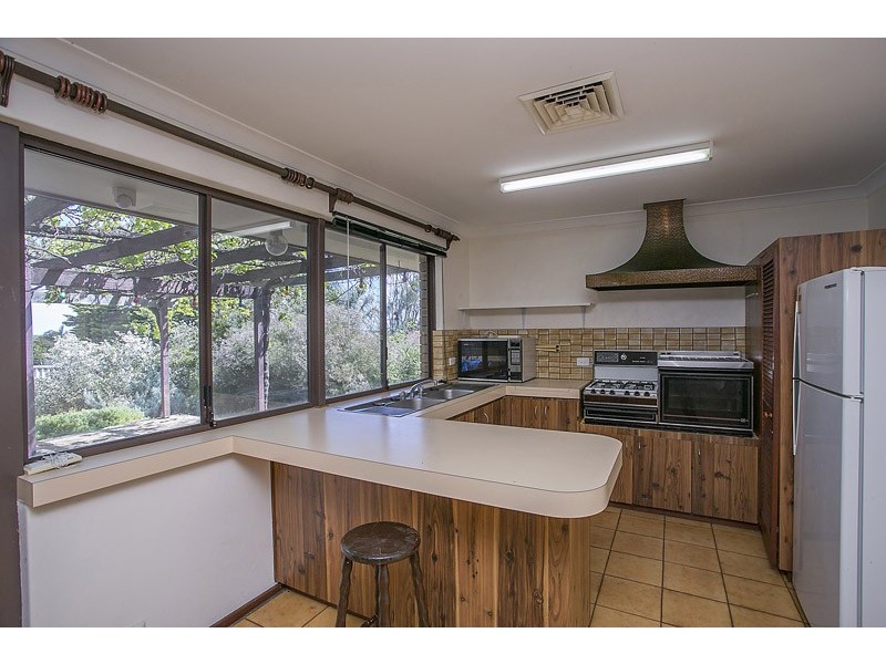 47 Maradu Crescent, Wanneroo WA 6065