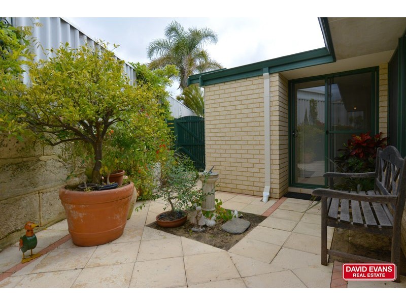 45 Amos Road, Wanneroo WA 6065