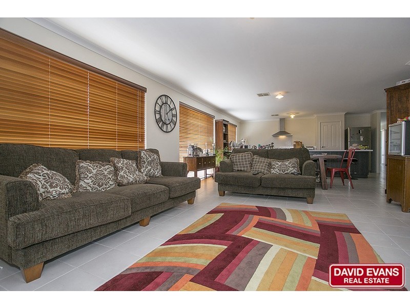 104 Stockholm Road, Wanneroo WA 6065