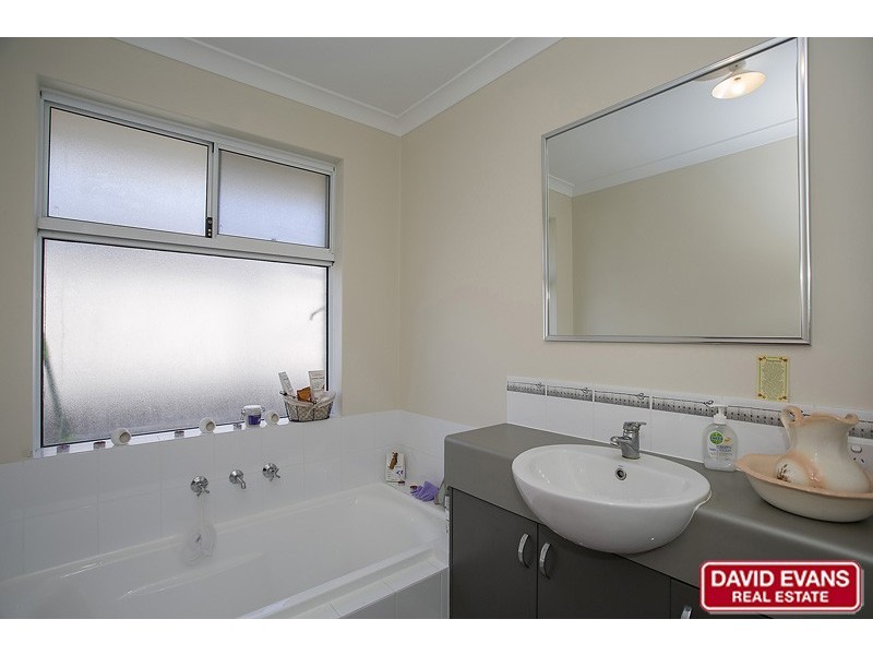 104 Stockholm Road, Wanneroo WA 6065