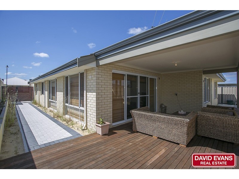 104 Stockholm Road, Wanneroo WA 6065
