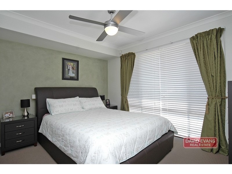 33 Namoi Turn, Merriwa WA 6030