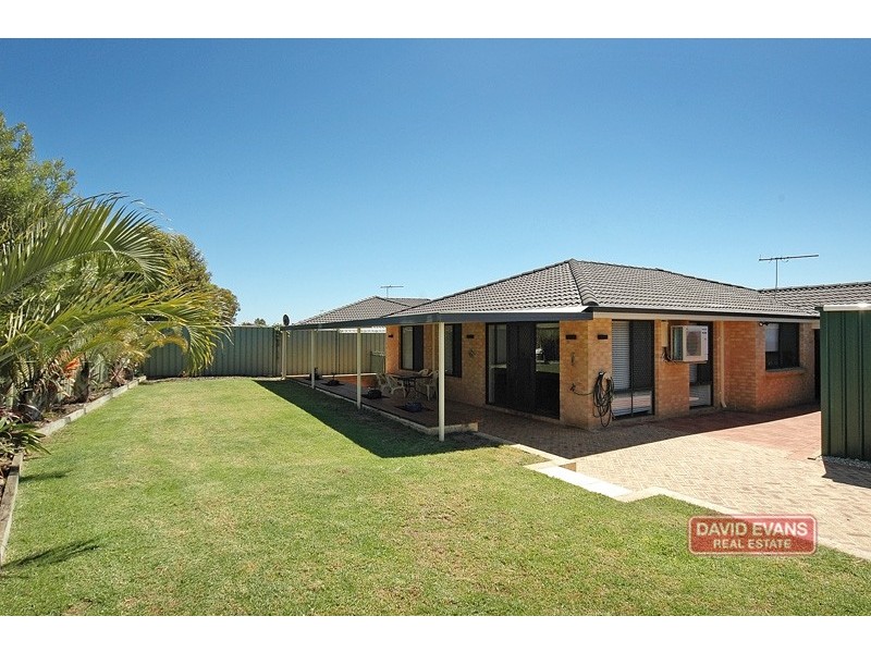 33 Namoi Turn, Merriwa WA 6030