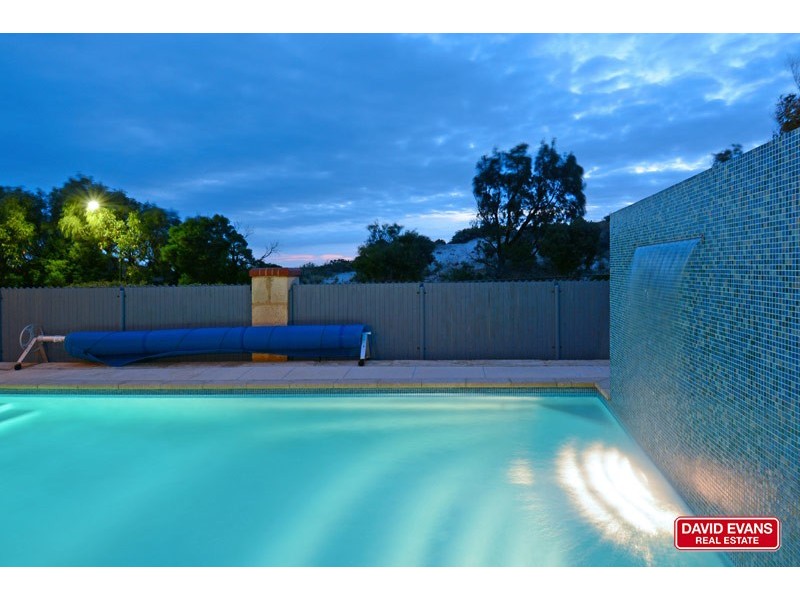 18 Catalina Place, Quinns Rocks WA 6030