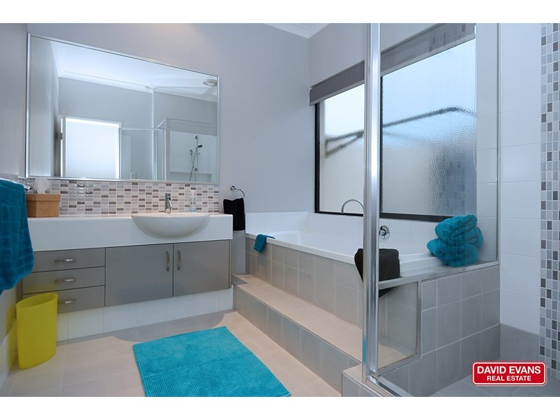 18 Catalina Place, Quinns Rocks WA 6030