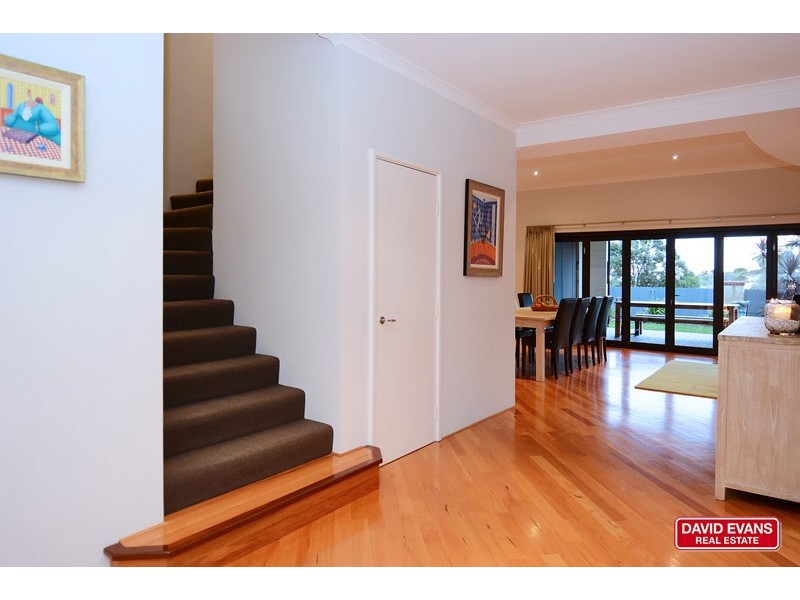 18 Catalina Place, Quinns Rocks WA 6030