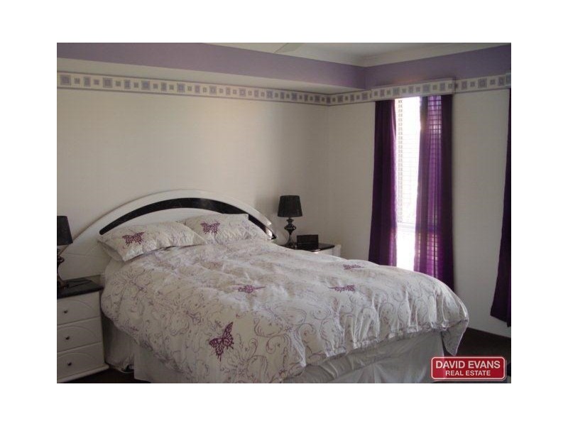 49 Kemp Street, Pearsall WA 6065