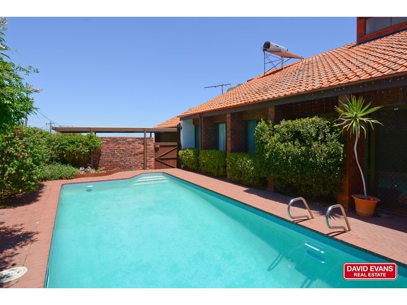 42 Banderra Street, Wanneroo WA 6065